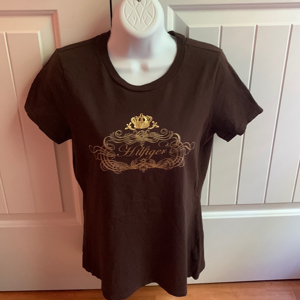 TOMMY HILFIGER TEE SHIRT SIZE M